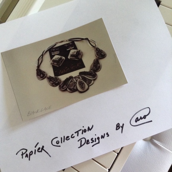 Meet Your Posher Carol - Picture 7 of 8